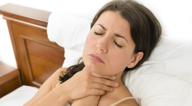 how to get rid of sore throat fast and naturally