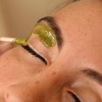how to grow thick eyebrows naturally