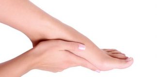 Home Remedies for Cracked Heels