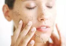 how to exfoliate face naturally