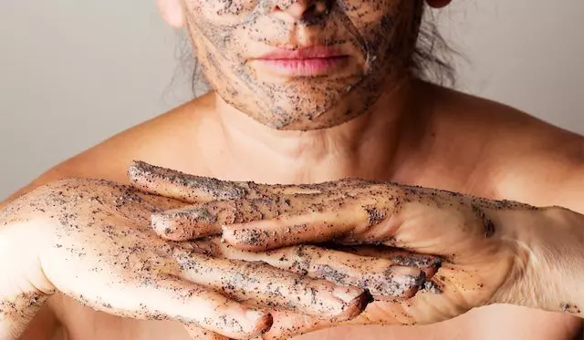 how to exfoliate skin naturally